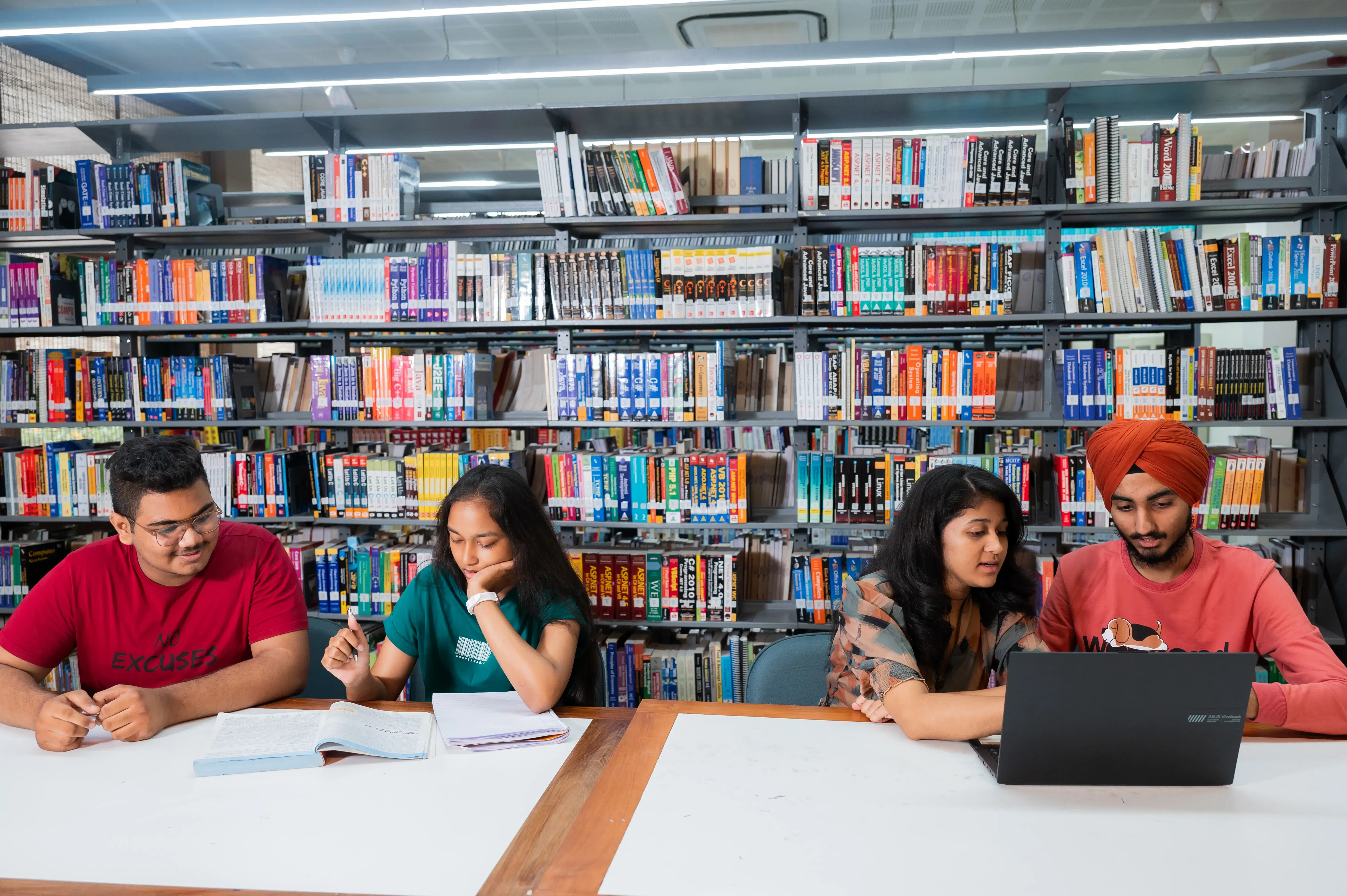 Auro University Surat Extra Curricular Activities photo 104